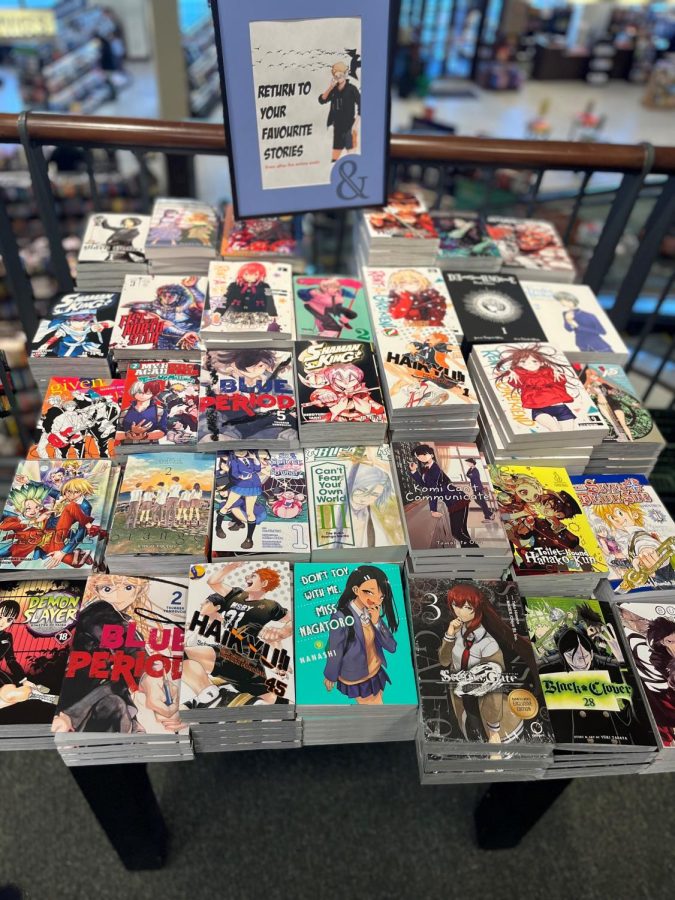 A table filled with manga selections at a local Barnes and Nobel bookstore