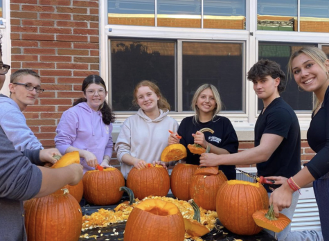 LHS students participate in the Hollowing Out the day before the event